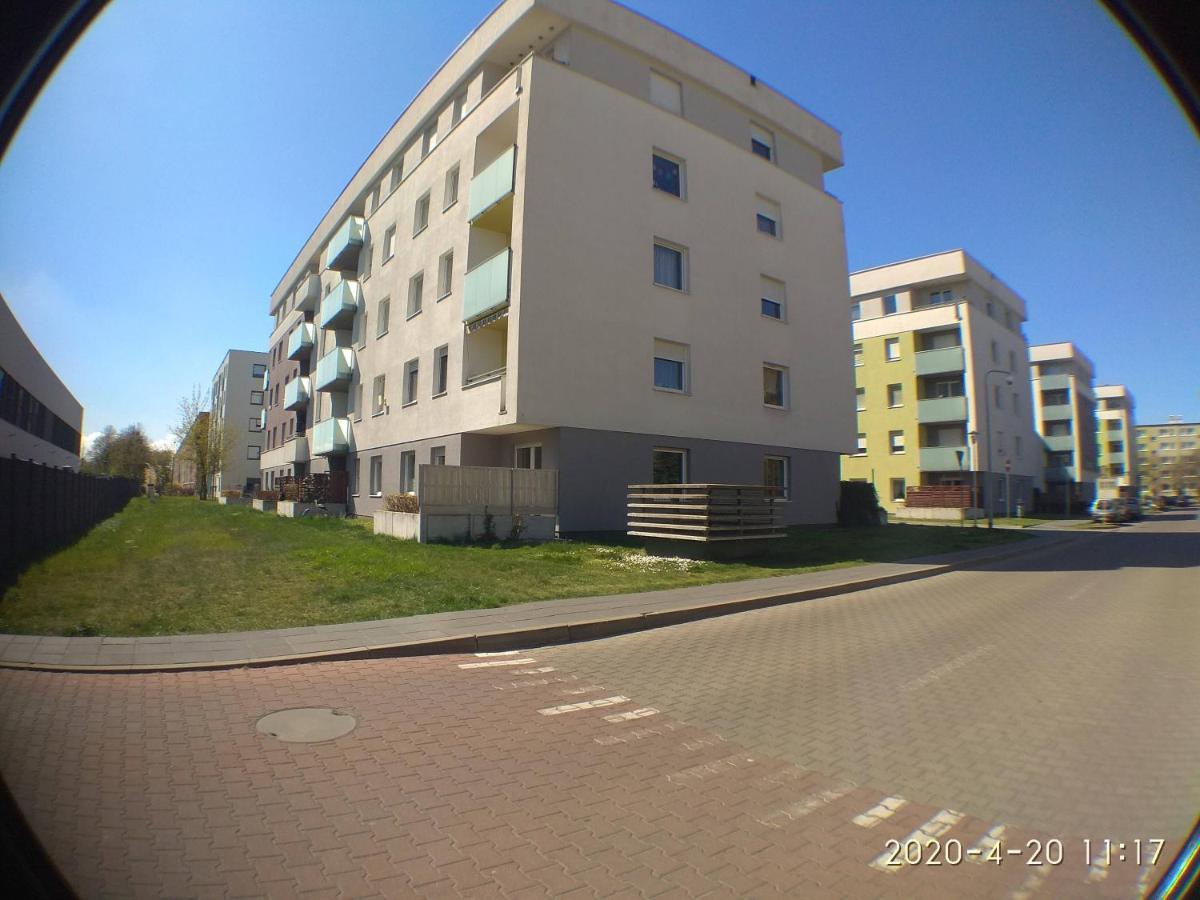 2060 Zwyciestwa 5G - Tanie Pokoje W Apartamencie - Samodzielne Zameldowanie - Self Check In Poznan Exterior photo