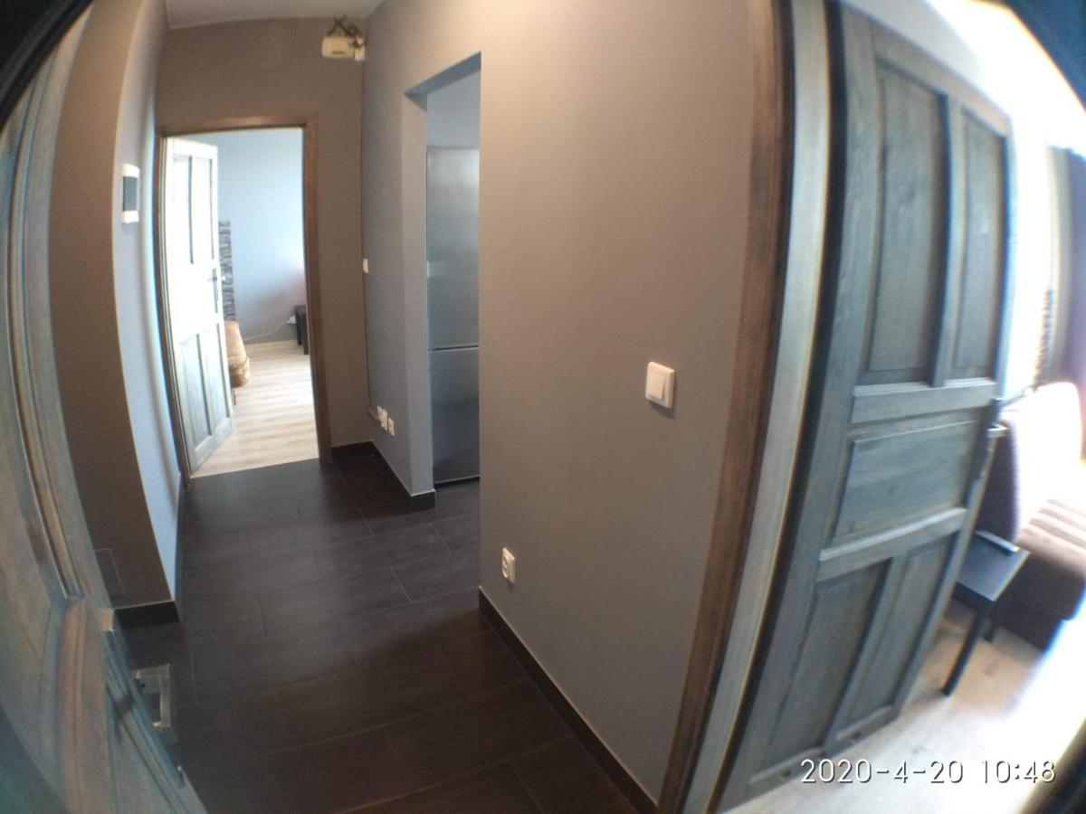 2060 Zwyciestwa 5G - Tanie Pokoje W Apartamencie - Samodzielne Zameldowanie - Self Check In Poznan Exterior photo